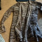 Knox Rose  large cardigan Photo 5
