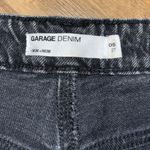 Garage Mom Jeans Photo 3