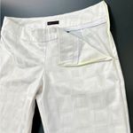 New York & Company City
Stretch Pants White Retro Square
Pattern size 8
$30 Photo 3