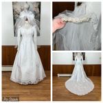 Beautiful Vintage 90s Wedding Gown & Veil! White Size 14 Photo 1