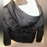 Hollister  Black Puffer Jacket size L Photo 2