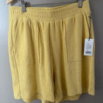 NWT Paper Label shorts Yellow Size M Photo 0