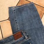 Tommy Hilfiger  light wash high waisted denim jeans size 6 Photo 3