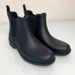 Madewell Black Chelsea Boots Photo 3