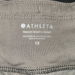 Athleta  Womens Olive‎ Green Trekkie North Shorts 12 Photo 2