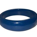 Mid Century Asymmetrical Blue Lucite Bangle Bracelet Women’s Costume Jewelry Vin Blue Photo 0