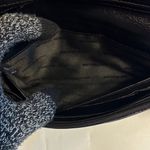 Michael Kors Michael Jet Set Charm Smartphone Crossbody Leather Black GUC Photo 4