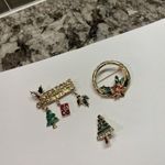 Lot Of 3 Costume Brooch Pin Christmas Holiday Gold Tone Season’s Greeting Etc Photo 2