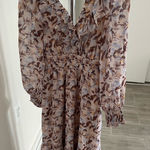 Women’s Floral V Photo 0