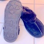 Black Genuine Leather with Faux Fur Lined Shoe Slipper Size 7 Photo 5