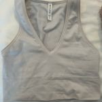 Athleta tank Photo 1
