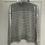 Vineyard Vines  Women’s Pullover Photo 1