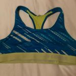 Under Armour Sports Bra Photo 0