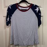 Maurice's  Short Sleeve Shirt 4th Of July Red White Blue Stars Stripes Size Medium Photo 0