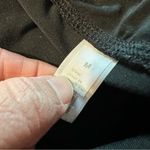 Gap  Body Fit women's medium black power flare leggings Photo 3