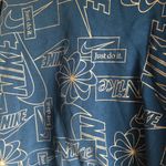 Nike Icon Clash AOP Crewneck sweatshirt pullover medium Photo 3