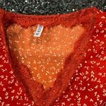 Women’s Red Medium Lace V Neck Trim Tank Top Shirt Photo 2