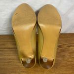 Guess ‎ Pumps Heels Classic Pointed Toe Party Career Shoes Size 6 Beige Photo 4