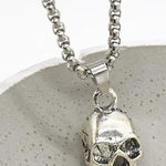 Edgy Skull Necklace Silver Photo 0