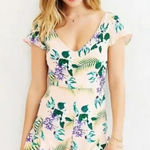 For Love & Lemons  Women's Pina Colada Floral Romper Cream Green Size Small S Photo 0