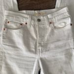 Levi's Levi’s white Wedgie straight leg jeans size 27 x 27 Photo 3