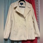 Cream pea coat Photo 0