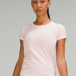 Lululemon  Swiftly Tech Short Sleeve Shirt 2.0
Strawberry Milkshake Photo 0