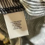 Christopher & Banks  T-Shirt Green Daisy Size L Large Short Sleeve Photo 5