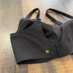 Honeylove Supportive Wireless Bra Crossover Bra Black Beige Size Medium+ Photo 3