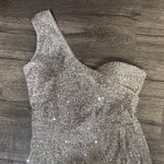 Elegant Gold Sequin One Photo 3