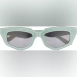 Dezi Sunglasses Photo 4