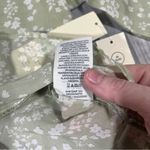 No Boundaries  Light Green Floral Crop Top Blouse; medium Photo 10