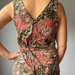 Warm Floral V Photo 6