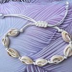 White Cowrie Shell Bracelet adjustable vacation beach anklet Photo 2
