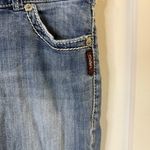 Silver Women’s Suki Capris Jeans Size 31 Blue Photo 3