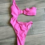 One Piece Quatre pink  swimsuit Photo 0