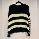 Black‎ and white stripe Harley Davidson sweater Black Size M Photo 3