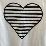 Forever 21  White & Black Rhinestone Heart Cropped Short Sleeve Tee Size Large Photo 2