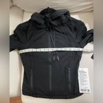 Lululemon  NWT Define Cropped Hoodie Mesh Jacket Black Size 4 Photo 13