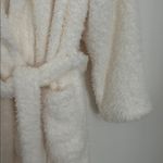 New Women’s Ulta Beauty Fuzzy Fleece Robe Cream/Ivory size Large/XL White Photo 6