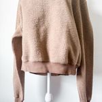 Good American Sherpa Fleece Crewneck Photo 3
