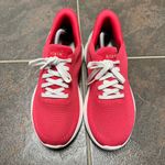 Kizik Athens Unisex Hands Photo 5