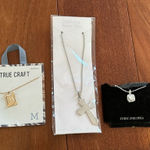 NWT Set of 3 necklaces Gold Photo 0