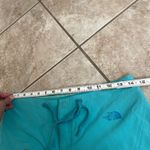 The North Face  Womens Turquoise Blue Swim Shorts Size 4 Zipper‎ Pocket EUC Photo 5
