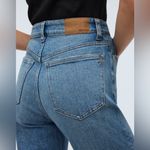Madewell NWT The '90s Straight Jean 31P holes in back sew/patch Photo 3