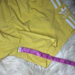 Adidas  Original mustard yellow high waisted shorts sz XS Photo 6