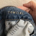 American Eagle  Outfitters Tom girl button fly distressed light wash jeans 2R Photo 3