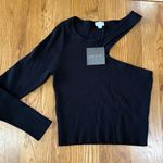 Le lis ‎ Black Sweater Larger Photo 0