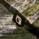 Terez  Woman’s Camouflage High Waist Cropped Leggings Photo 4