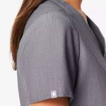 FIGS FIG Clothing Catarina One-Pocket Scrub Top Photo 2